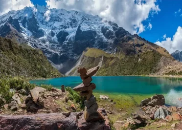 humantay lake day hike